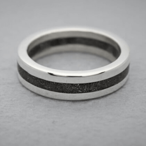 As- en gedenksieraden