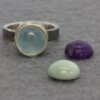 geoxideerd zilveren ring met opaliet, chalcedoon, amethist of aventurijn in goud gezet