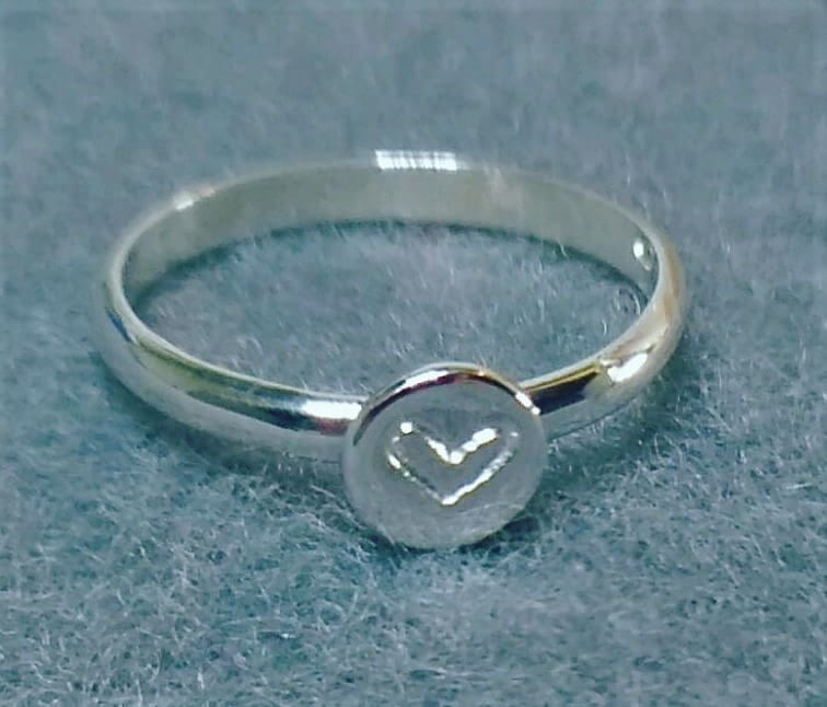 kinderring in zilver met hart