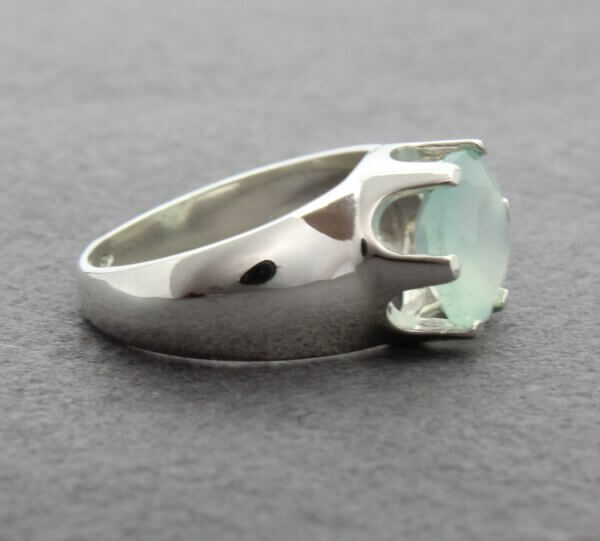 zilveren ring met chalcedoon